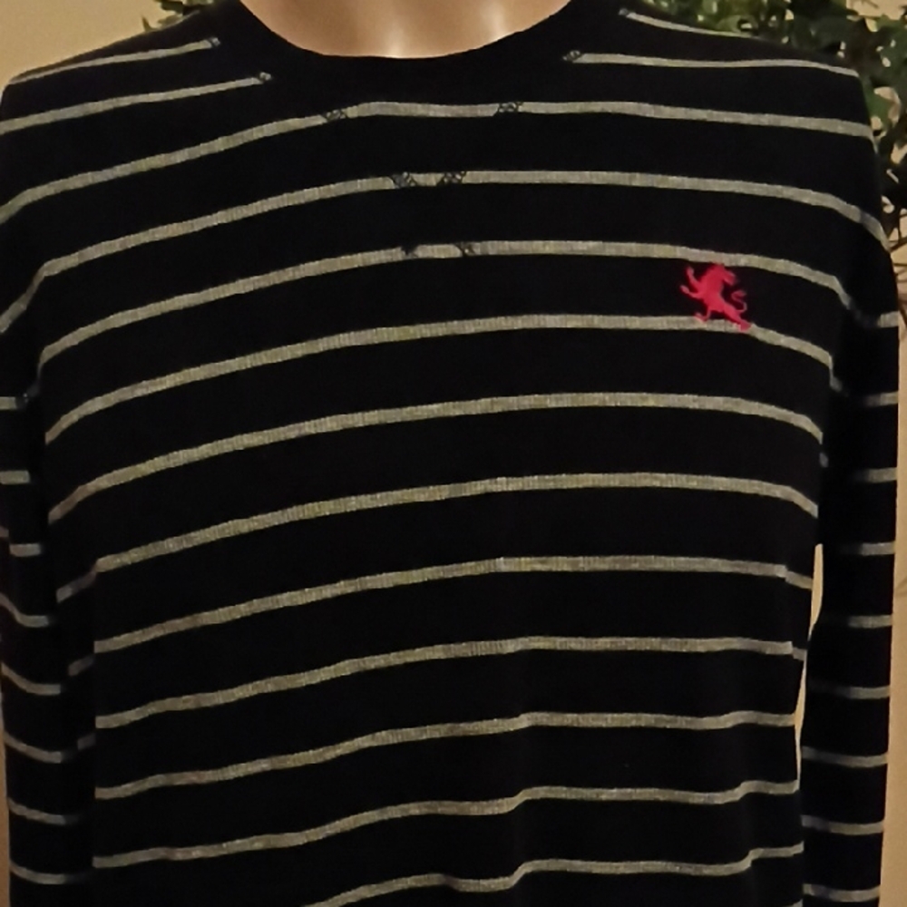 Express Black Waffle Knit Top with Pink Trim